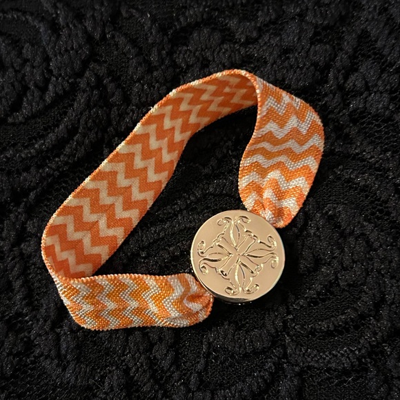 Bundle of 4 OK State-themed bracelets (Go Pokes!!!) - Picture 6 of 6